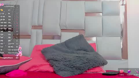 Snapshot of pittandlunaa69 chatting on December 26, 7:27 pm PittAndLunaa69 online show from December 26, 7:27 pm