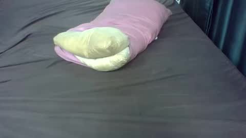 pixel online show from March 28, 10:15 am