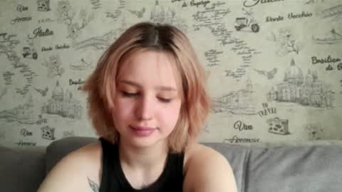 Caroline online show from April 17, 4:15 am