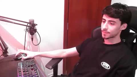 pixelsin online show from April 20, 3:53 am