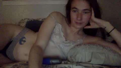 Snapshot of pixie_bella chatting on October 28, 3:04 pm pixie_bella online show from October 28, 3:04 pm