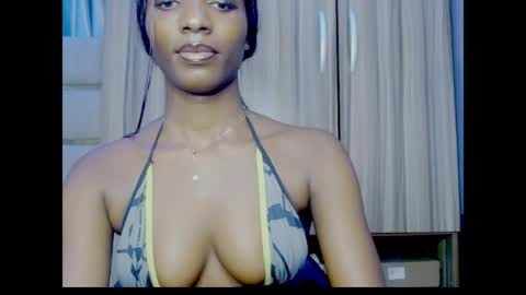 Ella online show from June 21, 6:38 am