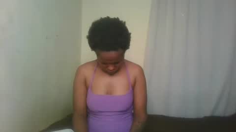 Snapshot of pixie_roman chatting on December 16, 10:08 am Majesty online show from December 16, 10:08 am