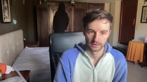 Snapshot of placebo14 chatting on January 31, 11:13 am placebo14 online show from January 31, 11:13 am