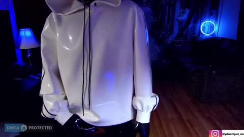 plasticme online show from March 8, 4:33 pm