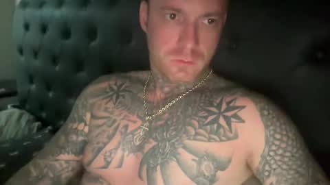 Snapshot of platinum_338 chatting on September 12, 1:22 pm platinum_338 online show from September 12, 1:22 pm