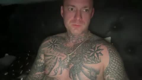 Snapshot of platinum_338 chatting on September 23, 1:14 pm platinum_338 online show from September 23, 1:14 pm