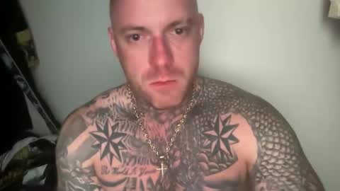 Snapshot of platinum_338 chatting on October 18, 8:09 pm platinum_338 online show from October 18, 8:09 pm