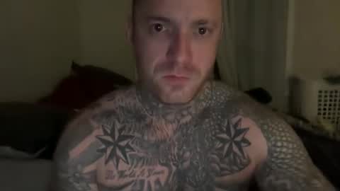 Snapshot of platinum_338 chatting on November 27, 1:57 pm platinum_338 online show from November 27, 1:57 pm