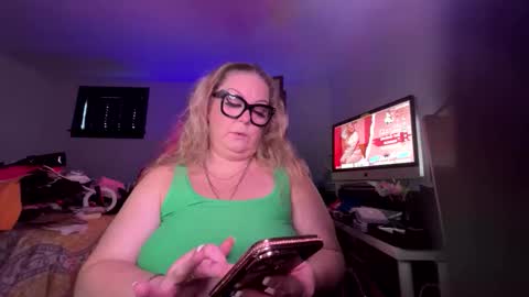 Snapshot of platinumpuzzy chatting on February 7, 9:07 pm Platinum Puzzy online show from February 7, 9:07 pm