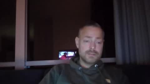 Snapshot of platugle chatting on November 12, 10:30 pm platugle online show from November 12, 10:30 pm