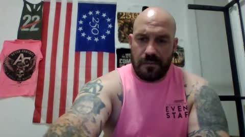 dee online show from July 7, 1:52 am