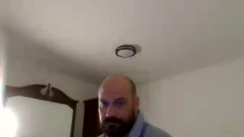 dee online show from July 20, 7:33 am