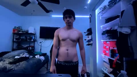 Snapshot of playboy_ever chatting on November 18, 7:18 pm X X X online show from November 18, 7:18 pm