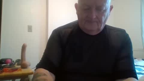 chaz online show from June 2, 1:29 am