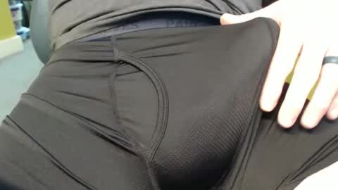 Snapshot of playful_hon chatting on May 12, 4:37 pm playful_hon online show from May 12, 4:37 pm