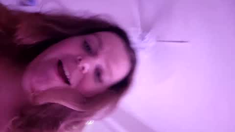 playfullilmissy online show from September 26, 7:07 pm