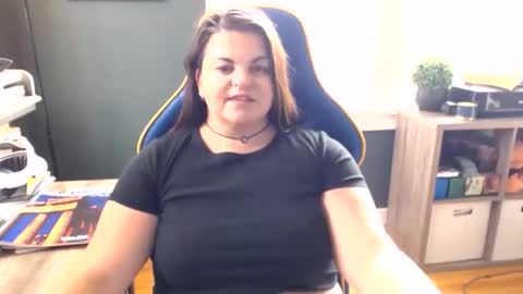 playwithbrittany online show from October 22, 7:46 pm