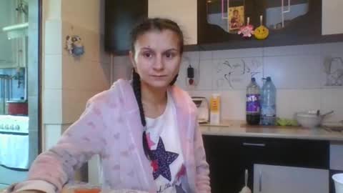 Snapshot of pleas3s_sweet chatting on January 28, 2:42 pm pleas3s_sweet online show from January 28, 2:42 pm