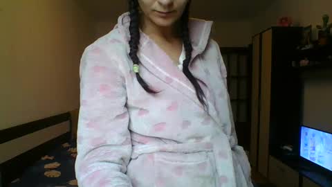 Snapshot of pleas3s_sweet chatting on February 11, 7:33 am pleas3s_sweet online show from February 11, 7:33 am