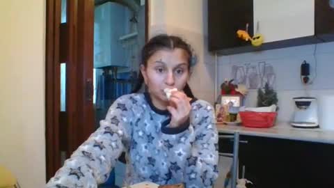 Snapshot of pleas3s_sweet chatting on February 11, 3:29 pm pleas3s_sweet online show from February 11, 3:29 pm