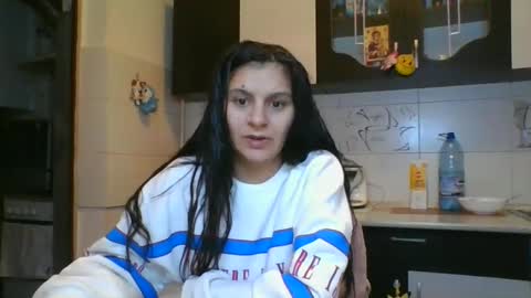 Snapshot of pleas3s_sweet chatting on March 3, 10:10 pm pleas3s_sweet online show from March 3, 10:10 pm