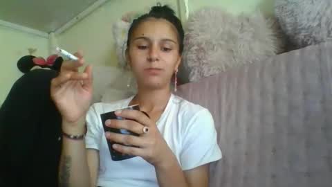 Snapshot of pleas3s_sweet chatting on September 23, 6:38 am pleas3s_sweet online show from September 23, 6:38 am