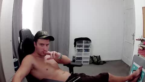 plkrisztian online show from September 30, 7:30 pm