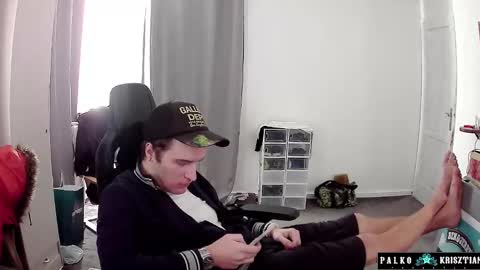 plkrisztian online show from February 13, 6:26 pm