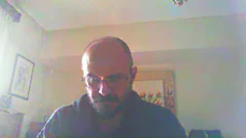 Snapshot of plu07f3520 chatting on December 5, 9:50 am plu07f3520 online show from December 5, 9:50 am