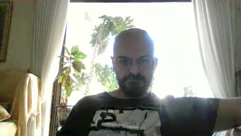 Snapshot of plu07f3520 chatting on December 17, 12:33 pm plu07f3520 online show from December 17, 12:33 pm