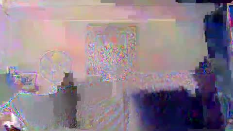 Snapshot of plu07f3520 chatting on December 18, 10:19 am plu07f3520 online show from December 18, 10:19 am