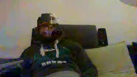 Snapshot of plu07f3520 chatting on January 7, 10:41 pm plu07f3520 online show from January 7, 10:41 pm