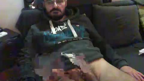 Snapshot of plu07f3520 chatting on January 9, 6:47 pm plu07f3520 online show from January 9, 6:47 pm