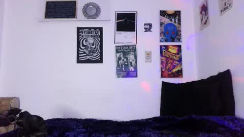    online show from January 10, 1:07 am