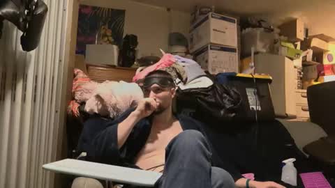 Pup Seth online show from June 3, 7:44 am