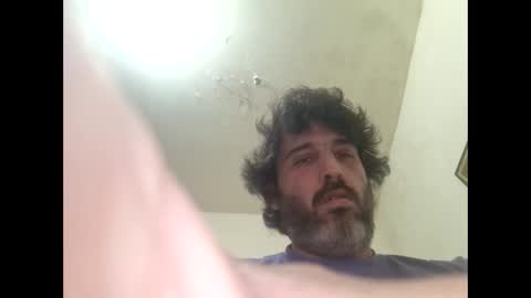 Snapshot of pocho4571643364 chatting on June 4, 2:39 am pocho4571643364 online show from June 4, 2:39 am
