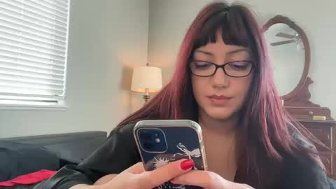 pocketnikki online show from January 7, 7:38 pm