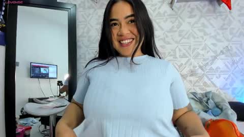 Snapshot of poletlambert chatting on December 30, 4:29 pm Polet online show from December 30, 4:29 pm