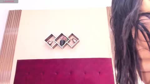 Snapshot of poletlambert chatting on January 6, 7:35 pm Polet online show from January 6, 7:35 pm