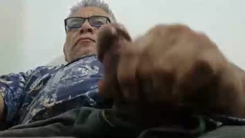 poli online show from February 14, 11:01 pm