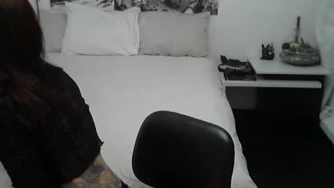 polina_p online show from April 11, 11:14 am