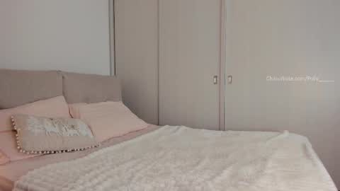 Snapshot of polly_____ chatting on November 5, 4:07 pm Polly online show from November 5, 4:07 pm