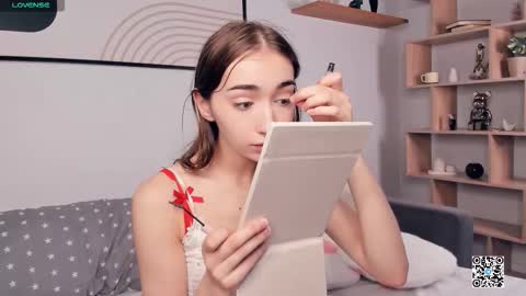 Polly online show from September 20, 8:48 am