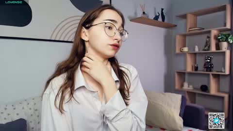 Polly online show from October 10, 7:18 am