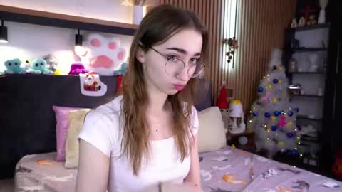 Polly online show from November 29, 7:22 am