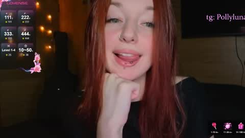 Snapshot of polly_luna chatting on May 12, 3:53 pm Polly online show from May 12, 3:53 pm