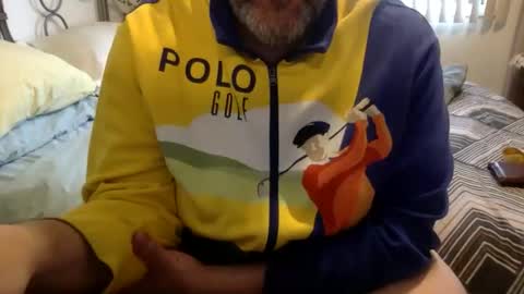 Snapshot of poloking_92 chatting on April 30, 2:01 pm Honey Dior Polo King online show from April 30, 2:01 pm