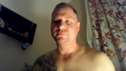 Snapshot of polonista123 chatting on May 12, 10:18 pm polonista123 online show from May 12, 10:18 pm