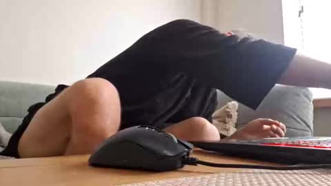 polsenos online show from February 5, 7:57 am